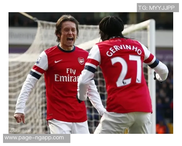 阿森纳庆祝罗西基45岁生日回顾其246场28球23助的辉煌历程 阿森纳庆祝罗西基45岁生日回顾其246场28球23助的辉煌历程